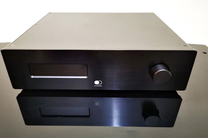 Clones Audio ASHER Reference DAC with FemtoClock, I2S, AES/EBU..inputs Clone-asher3